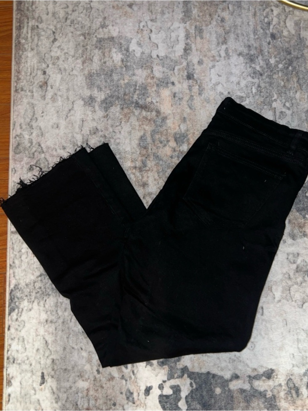 Zara Black Cropped Jeans with Raw Hem